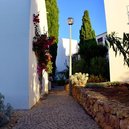 Attractive Apartment In Albufeira With Sea View Eksteriør bilde